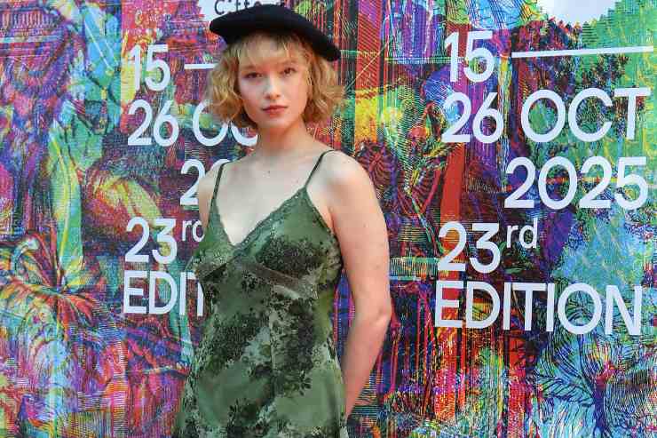 Giulia Fazzini durante il photoshooting di presentazione di Un Professore 3