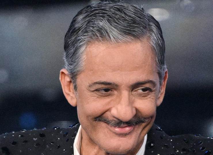 Fiorello sorridente a Sanremo
