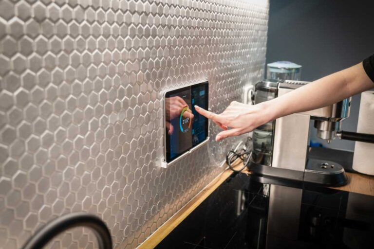 I contatori intelligenti e il monitoraggio dei consumi: lo strumento per non avere sorprese in bolletta