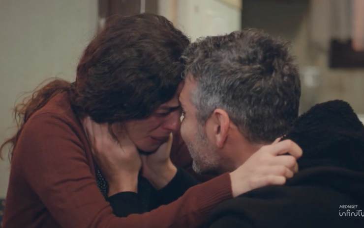 sarp e bahar de la forza di una donna